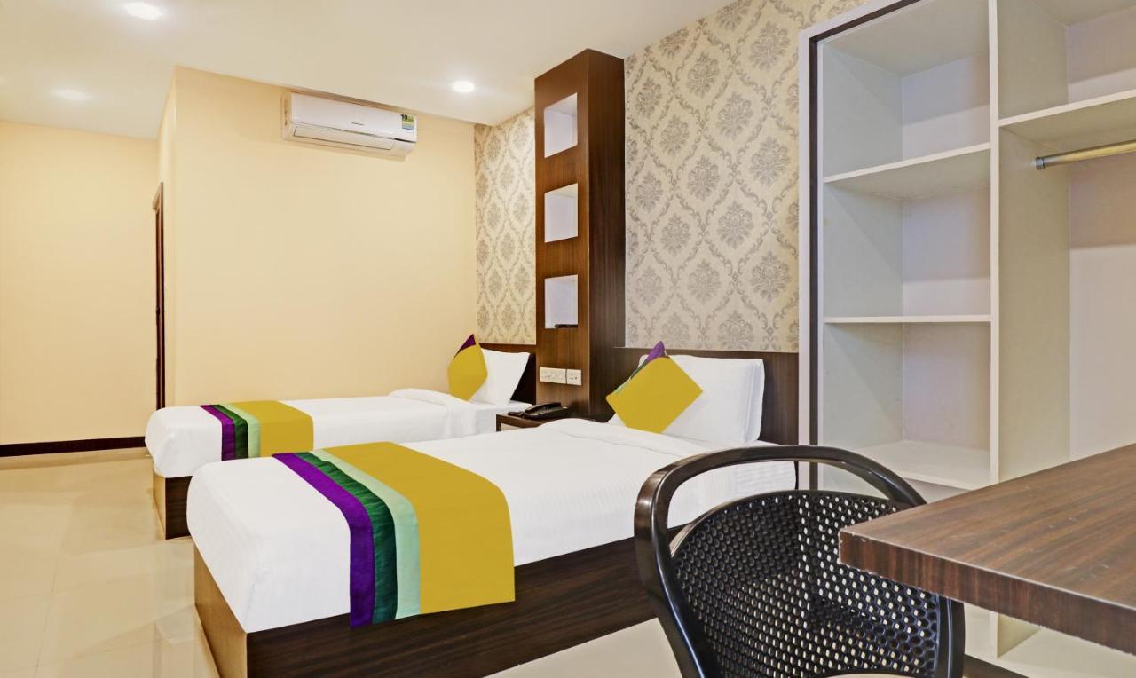 Itsy Hotels Sapphire Residency Manjeri Eksteriør bilde